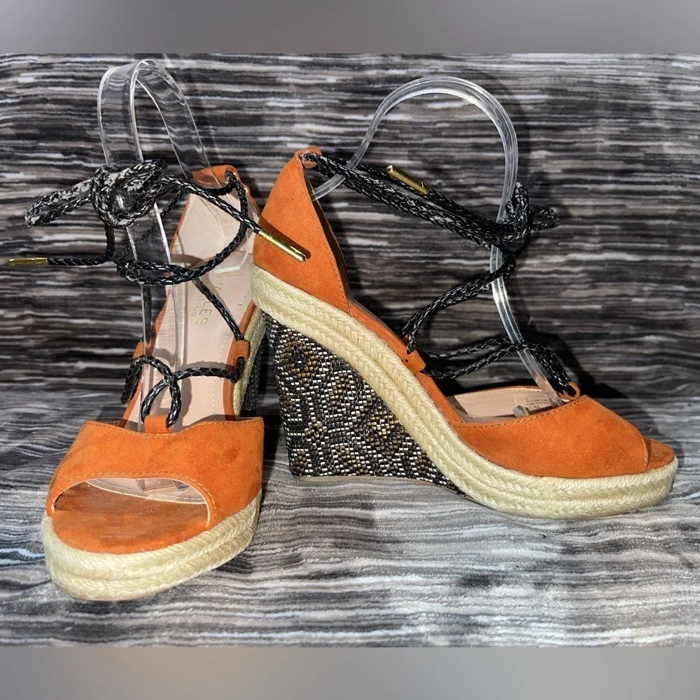 EUC Charles by Charles David Boston Microsuede Wedge Sandals
